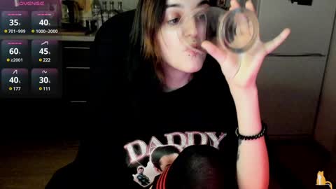 Lina 3  1715622743 online show from 12-22-24, 09:09