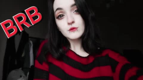 Lina 3  1715622743 online show from 01-03-25, 04:48