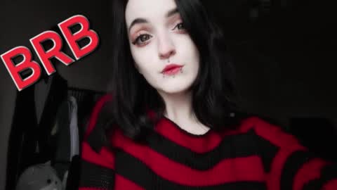 Lina 3  1715622743 online show from 02-27-25, 10:59