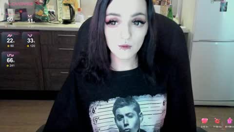 Lina 3  1715622743 online show from 09-16-25, 07:31