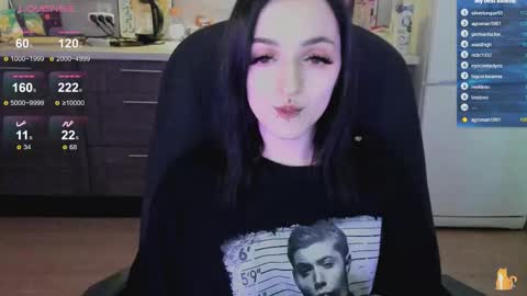 Lina 3  1715622743 online show from 09-26-25, 08:07