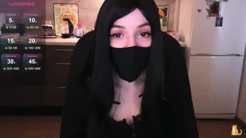 Lina 3  1715622743 online show from 10-22-25, 07:52