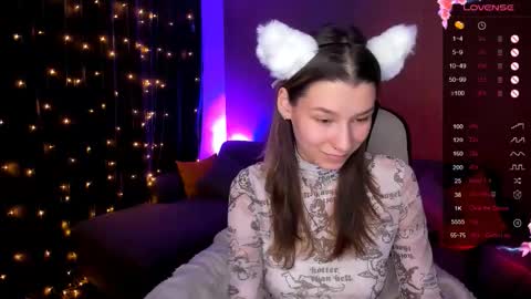 Lina online show from 11-12-25, 08:26