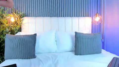 LinaGlam online show from 12-03-25, 05:33