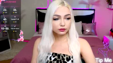 I am Lina online show from 09-24-25, 02:09