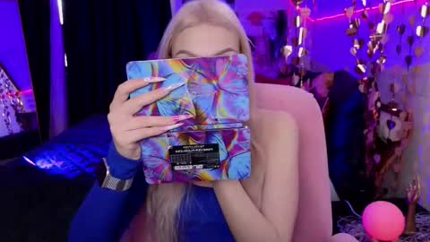 I am Lina online show from 03-21-26, 08:08