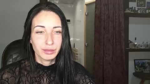 Snapshot of linalivee chatting on 10-20-25, 07:14 LinaLivee online show from 10-20-25, 07:14