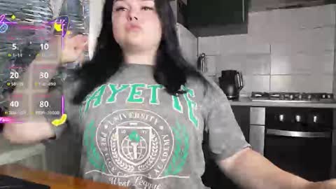 Snapshot of linasexy777 chatting on 09-10-25, 06:35 Lina online show from 09-10-25, 06:35