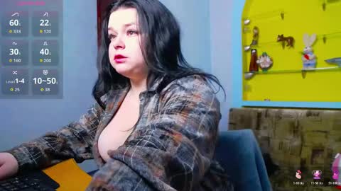 Lina online show from 04-13-26, 06:08