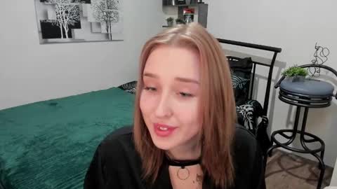 Lina online show from 03-04-25, 04:17