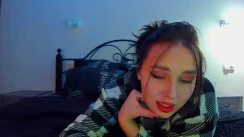 Lina online show from 12-13-25, 10:15