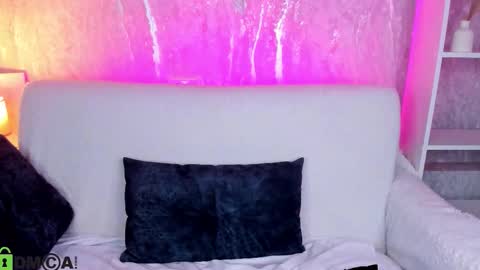 Linda  GMT2 Mon Tu Fri Sa Su  0300am-1000 am online show from 02-18-26, 01:01