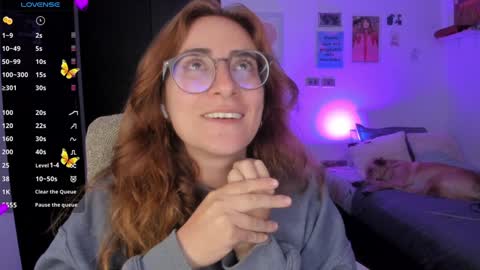 Snapshot of linda_giggle chatting on 12-06-24, 03:08 Giggles  online show from 12-06-24, 03:08