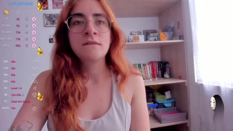 Snapshot of linda_giggle chatting on 03-10-25, 02:16 Giggles  online show from 03-10-25, 02:16