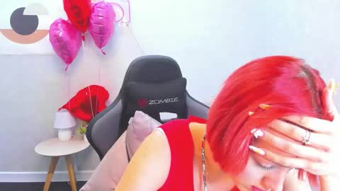 Snapshot of linda_jonys chatting on 02-14-26, 09:39 Linda online show from 02-14-26, 09:39