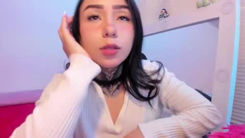 Snapshot of linda_milleer_ chatting on 10-05-25, 07:23 Lindaa maria online show from 10-05-25, 07:23