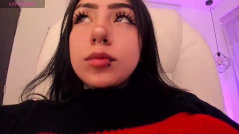 Snapshot of linda_milleer_ chatting on 10-15-25, 06:35 Lindaa maria online show from 10-15-25, 06:35