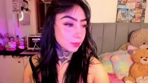 Lindaa maria  online show from 03-30-26, 03:07