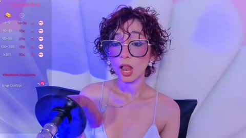 linda_sofi__ online show from 03-12-25, 07:17