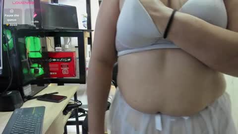 Linda online show from 03-09-25, 04:27