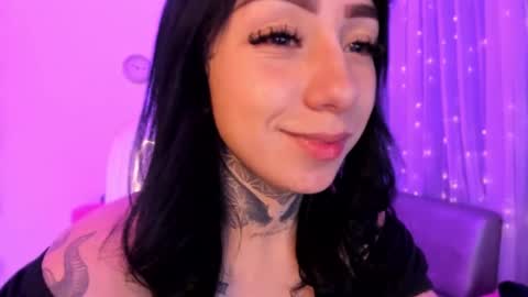 Snapshot of lindaa_miller chatting on 01-02-25, 12:34 linda miller online show from 01-02-25, 12:34