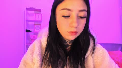Snapshot of lindaa_miller chatting on 01-18-25, 06:34 linda miller online show from 01-18-25, 06:34