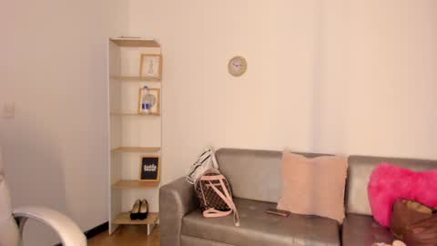 Snapshot of lindaa_miller chatting on 01-19-25, 03:18 linda miller online show from 01-19-25, 03:18