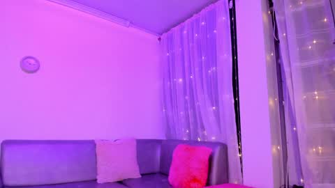 Snapshot of lindaa_miller chatting on 01-19-25, 06:20 linda miller online show from 01-19-25, 06:20