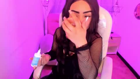 Snapshot of lindaa_miller chatting on 03-11-25, 02:21 linda miller online show from 03-11-25, 02:21