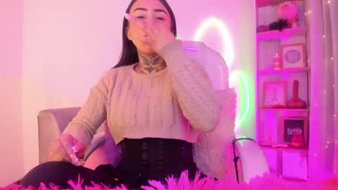 Snapshot of lindaa_miller chatting on 03-12-25, 08:30 linda miller online show from 03-12-25, 08:30