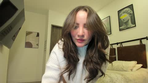 Nia  online show from 01-12-25, 11:04