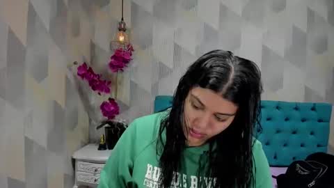    online show from 10-18-25, 12:39