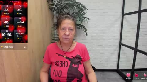 Linda online show from 09-18-25, 01:13