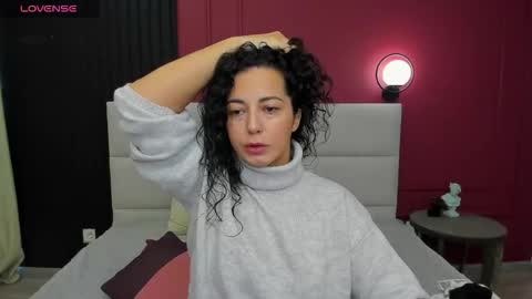 Linda online show from 09-19-25, 01:29