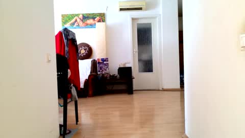 Linda online show from 02-20-25, 10:27