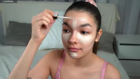 Kate online show from 11-14-25, 11:09