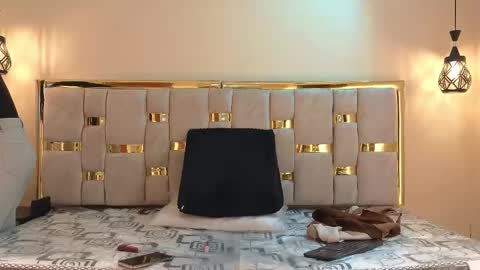 Snapshot of ling_ling24 chatting on 12-02-25, 03:12 ling ling24 online show from 12-02-25, 03:12