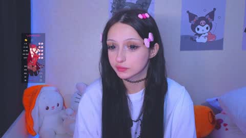 Lina online show from 12-28-24, 11:37