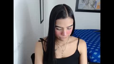 lina online show from 10-20-25, 04:57