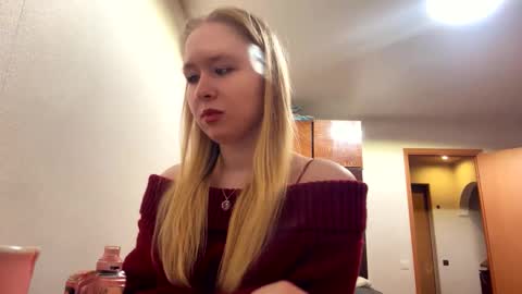 Rose online show from 02-26-26, 07:24