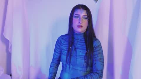 Luciana online show from 10-25-25, 09:09