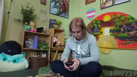 Linzy19 online show from 02-22-25, 09:59