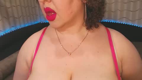 LIpsAddiction online show from 02-19-25, 02:01