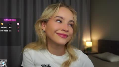 Amelia online show from 01-09-25, 01:08