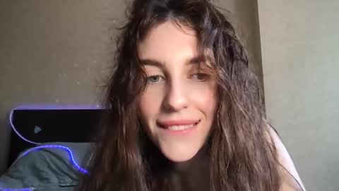 Snapshot of lipsylolly chatting on 02-20-26, 09:32 lipsylolly online show from 02-20-26, 09:32