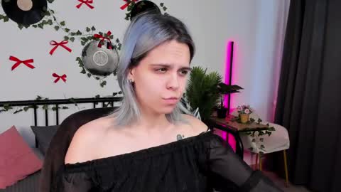 hello Ill be waiting for you during these hours tue 10am-5pm wed 3am-5pm thu 3am-5pm fri 3am-10am sat 10am-5pm sun 3am-1GMT online show from 04-16-26, 03:07