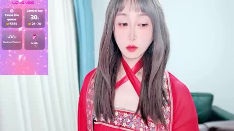 Snapshot of lisa9906 chatting on 10-19-25, 12:39 lisaxxy online show from 10-19-25, 12:39