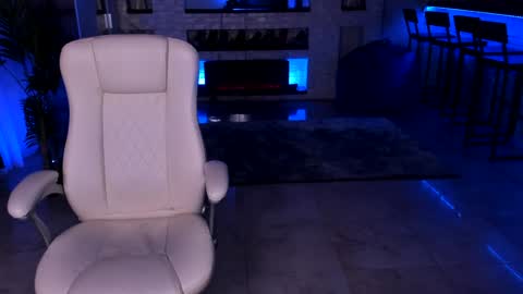 lisa_elfy online show from 01-27-25, 04:43