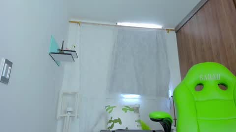 Lisa  online show from 02-26-25, 06:32