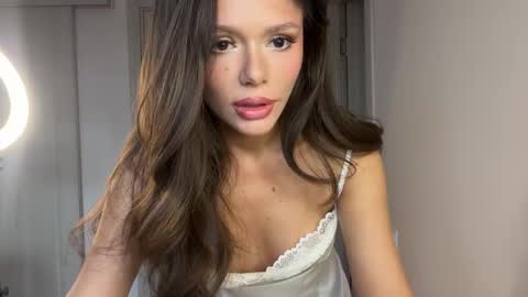 lisa_graham online show from 12-05-25, 06:55